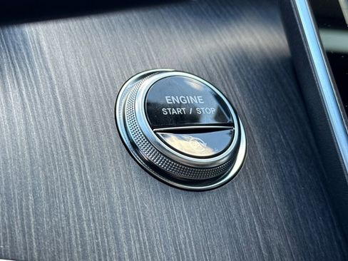 New 2026 Mercedes-Benz C 300 Sedan image 28