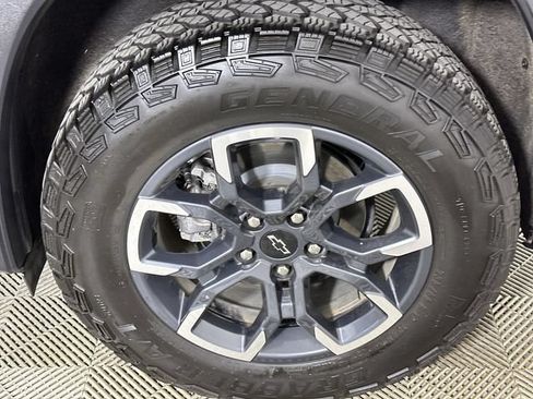 Used 2026 Chevrolet Equinox ACTIV w/ Convenience Package III AWD/4WD image 34