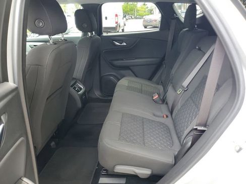 Used 2021 Chevrolet Blazer LT FWD image 10