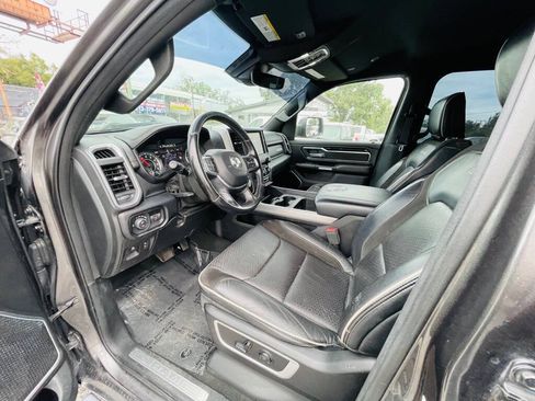 Used 2021 RAM 1500 Laramie w/ Sport Appearance Package AWD/4WD image 15