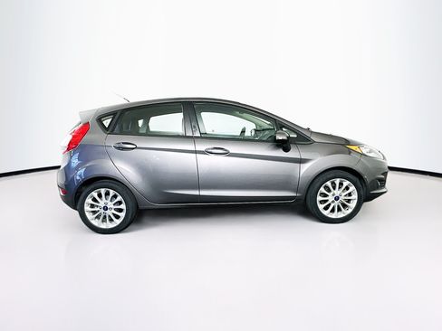 Used 2014 Ford Fiesta SE w/ Equipment Group 201A FWD image 10