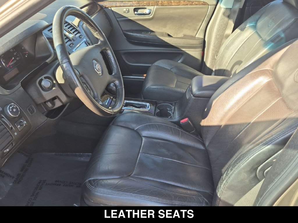 Used 2010 Cadillac DTS Luxury FWD image 19