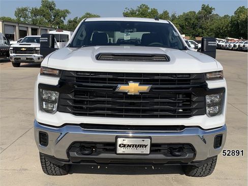 Used 2024 Chevrolet Silverado 2500 W/T w/ WT Convenience Package AWD/4WD image 11