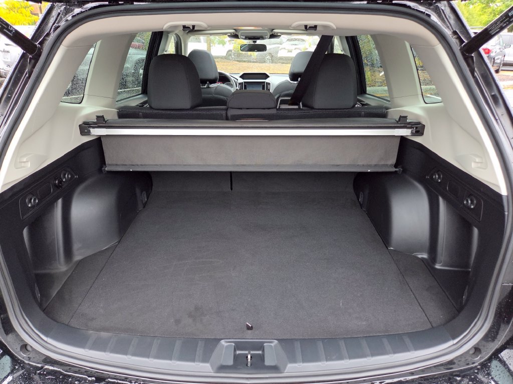 Used 2023 Subaru Forester Premium AWD/4WD image 25