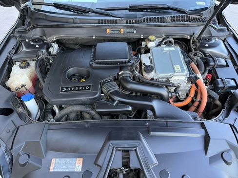 Used 2019 Lincoln MKZ Reserve FWD image 14