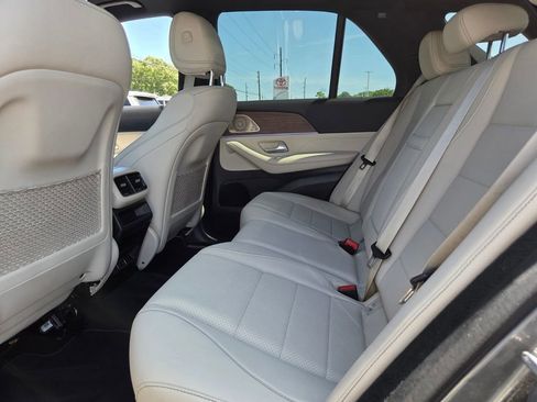Used 2025 Mercedes-Benz GLE 350 4MATIC image 6