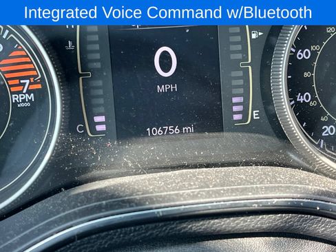 Used 2019 Jeep Cherokee Latitude Plus w/ Cold Weather Group AWD/4WD image 5