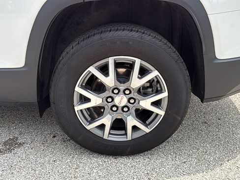 Used 2021 GMC Acadia SLT w/ Premium Package FWD image 31