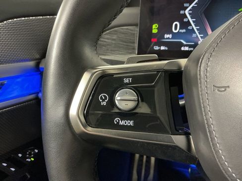 Certified 2024 BMW i7 xDrive60 image 17