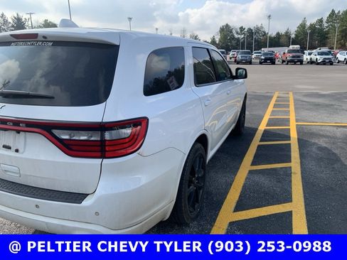 Used 2019 Dodge Durango SXT image 6