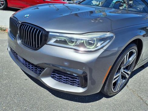 Used 2017 BMW 750i 750i image 7
