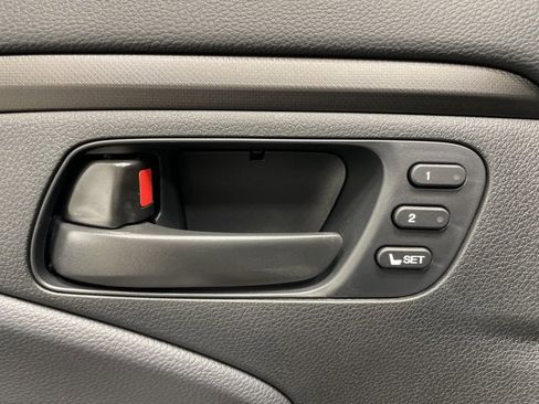 Used 2025 Honda Ridgeline TrailSport image 24