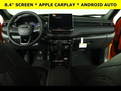 New 2026 Jeep Compass Latitude image 5