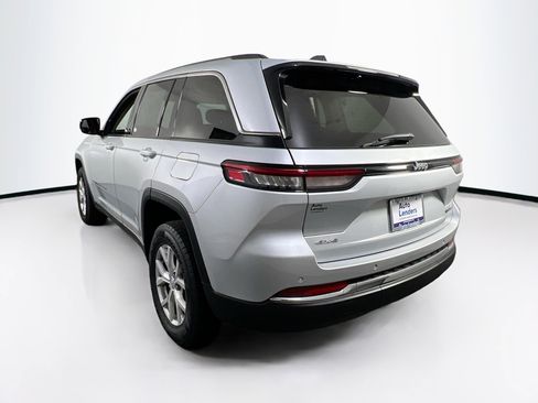 Used 2022 Jeep Grand Cherokee Limited image 7