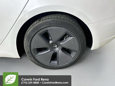Used 2023 Tesla Model 3 Standard Range RWD image 31