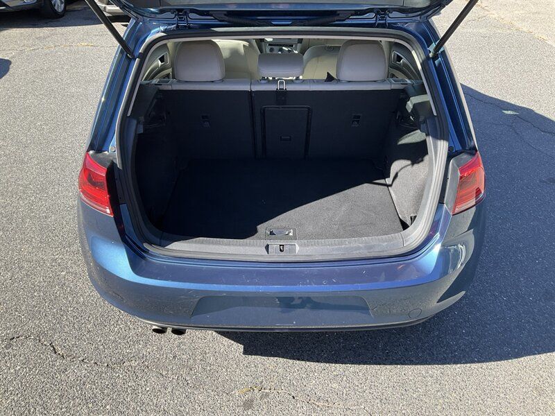 Used 2015 Volkswagen Golf SE FWD image 12