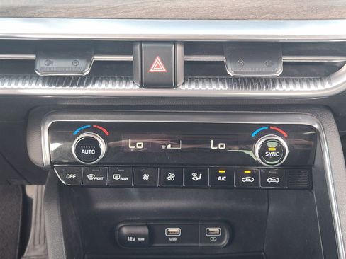 Used 2021 Kia K5 EX image 19