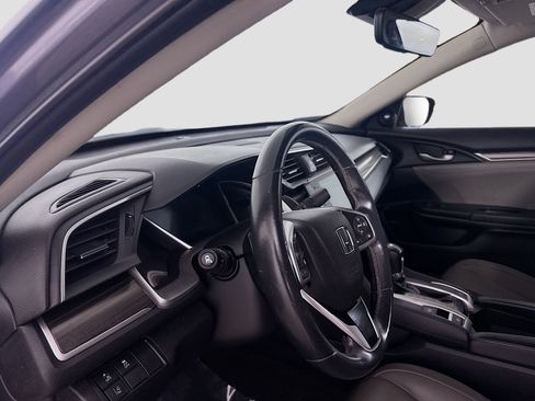 Used 2020 Honda Civic Touring image 23