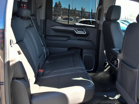 Used 2024 Chevrolet Silverado 1500 LTZ AWD/4WD image 57