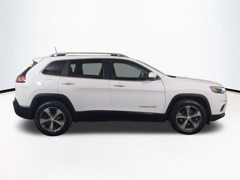 Used 2019 Jeep Cherokee Limited image 4
