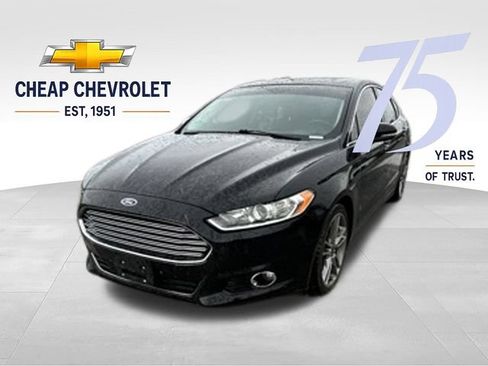 Used 2016 Ford Fusion Titanium FWD image 3