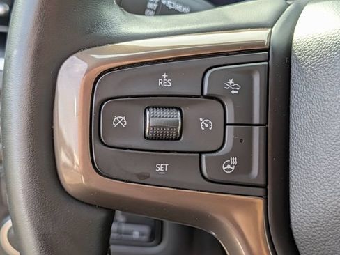 Used 2024 Chevrolet Suburban High Country w/ Max Trailering Package AWD/4WD image 22
