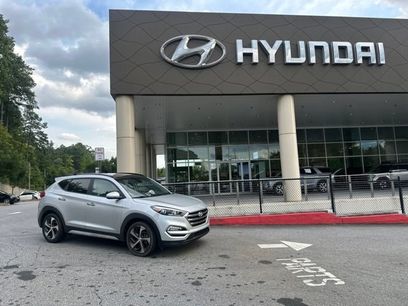 Used 2018 Hyundai Tucson Limited w/ Ultimate Package 02
