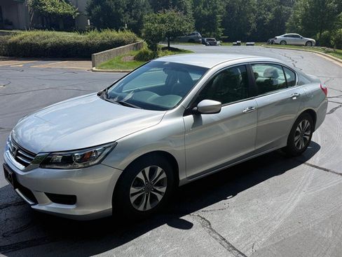 Used 2013 Honda Accord LX image 10