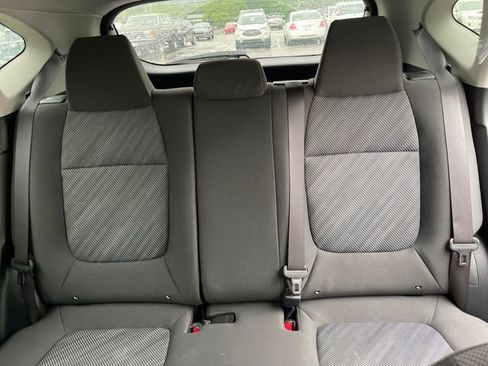 Used 2025 Kia Seltos LX AWD/4WD image 27