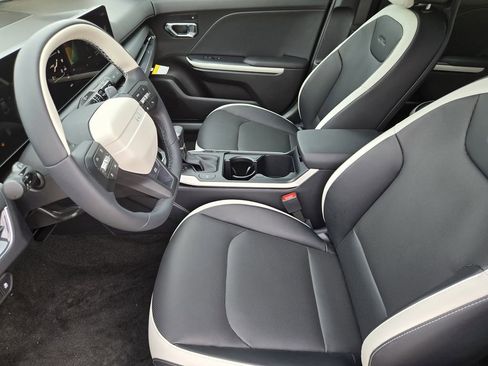 New 2026 Kia K4 GT-Line Turbo FWD image 9