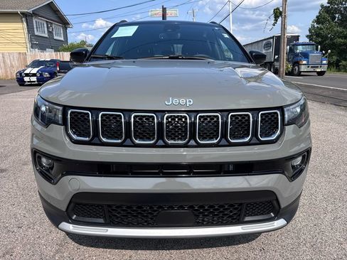 Used 2023 Jeep Compass Limited AWD/4WD image 40