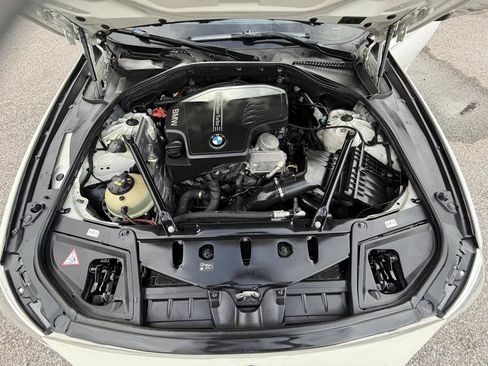 Used 2016 BMW 528i Sedan RWD image 17