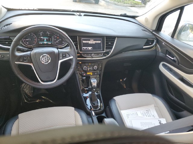 Certified 2018 Buick Encore Preferred FWD image 17