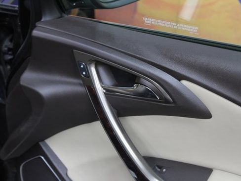 Used 2016 Buick Verano FWD image 11