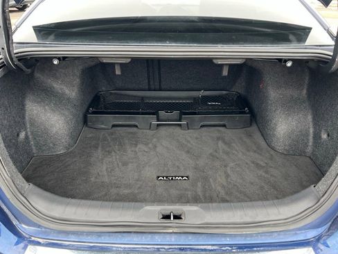 Used 2021 Nissan Altima 2.5 SR image 22