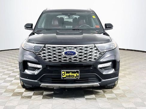 Certified 2023 Ford Explorer Platinum w/ Technology Package AWD/4WD image 2