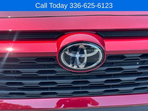 Used 2023 Toyota RAV4 XLE w/ Convenience Package AWD/4WD image 10