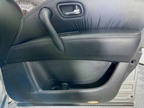 Used 2019 Nissan Armada SL w/ Premium Package RWD image 35