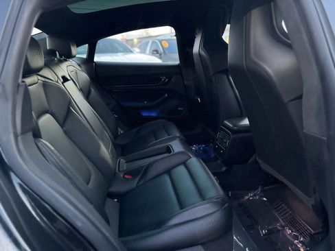 Used 2020 Porsche Taycan Turbo image 22