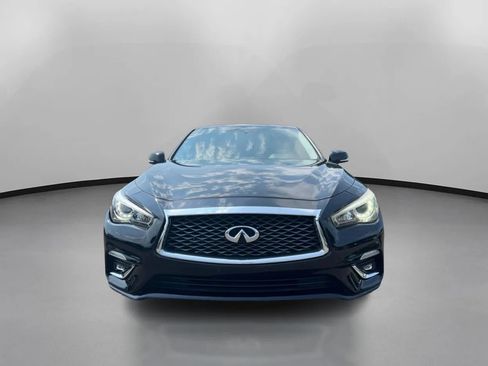 Used 2018 INFINITI Q50 Luxe w/ Essential Package (3.0T Luxe) AWD/4WD image 3