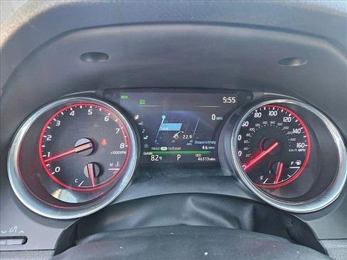 Used 2020 Toyota Camry XSE image 11