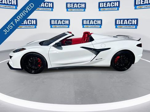 Used 2024 Chevrolet Corvette Z06 image 5