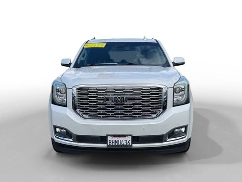 Used 2019 GMC Yukon Denali w/ Denali Ultimate Package AWD/4WD image 8