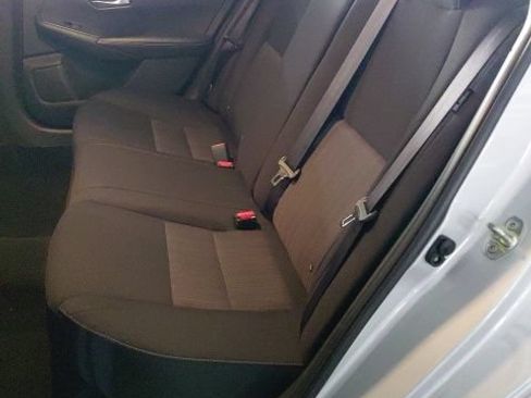 Used 2023 Nissan Sentra SV FWD image 6