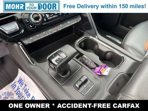 Used 2024 GMC Sierra 1500 AT4 w/ Technology Package image 21