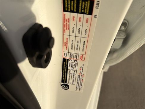 Used 2024 Nissan Sentra SV image 34