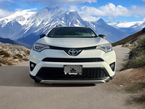 Used 2016 Toyota RAV4 SE image 8