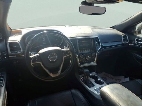 Used 2017 Jeep Grand Cherokee Overland AWD/4WD image 9