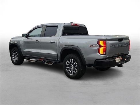 Certified 2024 Chevrolet Colorado Z71 w/ Z71 Convenience Package 2 image 4