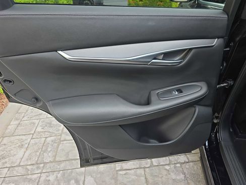 Certified 2024 INFINITI QX50 Pure image 8